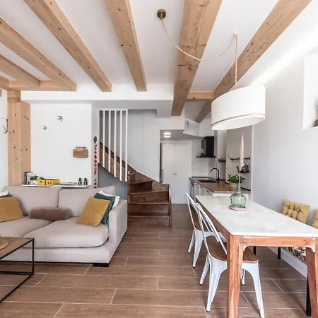 アパート Ideal & Soleado Duplex Con Jardin プレンツィア