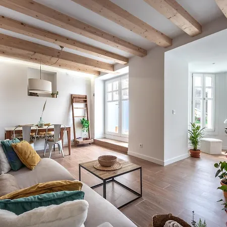 アパート Ideal & Soleado Duplex Con Jardin プレンツィア