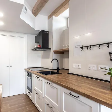 Ideal & Soleado Duplex Con Jardin Apartment *