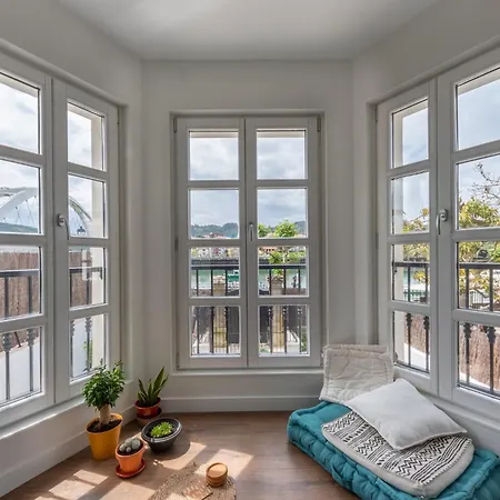 Ideal & Soleado Duplex Con Jardin