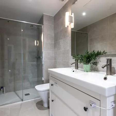 Ideal & Soleado Duplex Con Jardin Apartment *