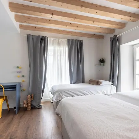 Ideal & Soleado Duplex Con Jardin