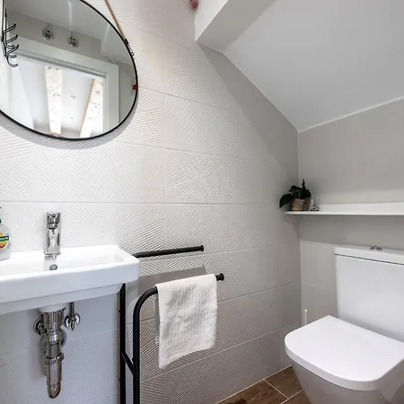 Ideal & Soleado Duplex Con Jardin Lägenhet