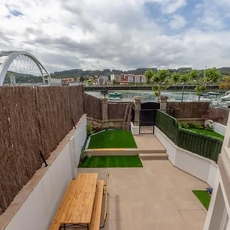 Ideal & Soleado Duplex Con Jardin *