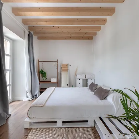 Ideal & Soleado Duplex Con Jardin Lägenhet *
